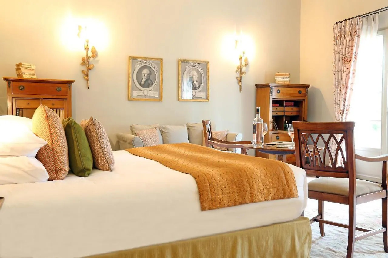 Chateau De Berne لورج 5*,
