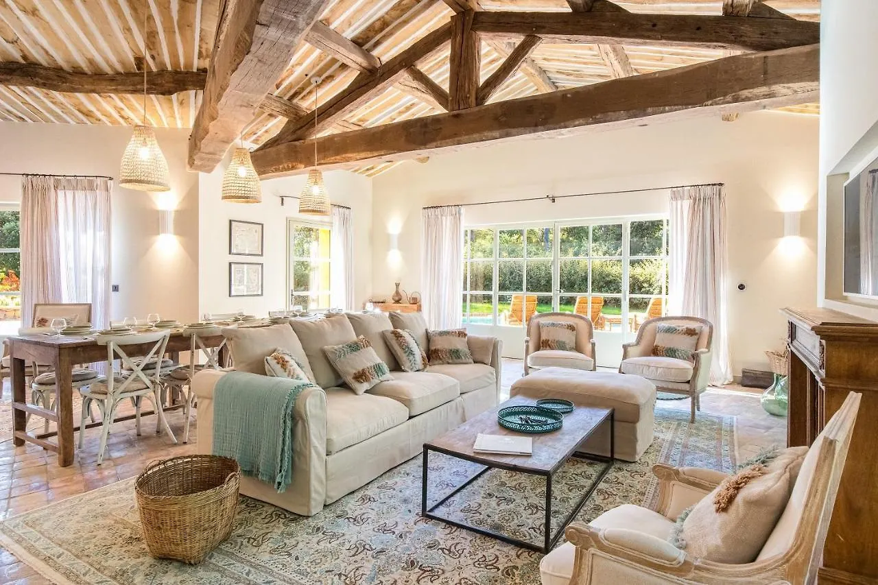 ***** Hotel Chateau De Berne Lorgues Francie